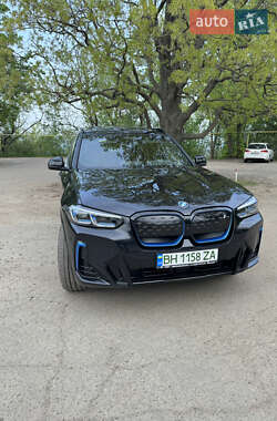 BMW iX3 2021