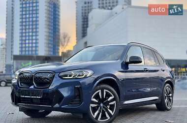 BMW iX3 2021