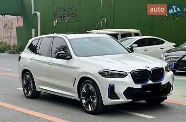 Позашляховик / Кросовер BMW iX3 2022 в Києві