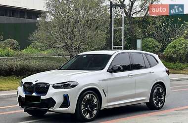 BMW iX3 2022