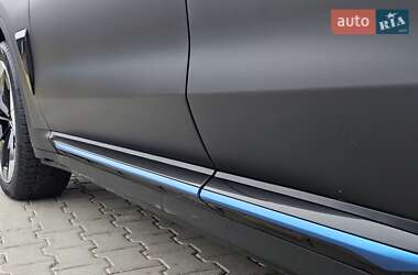 Внедорожник / Кроссовер BMW iX3 2020 в 