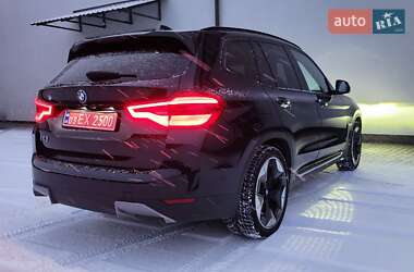 Внедорожник / Кроссовер BMW iX3 2021 в Бориславе