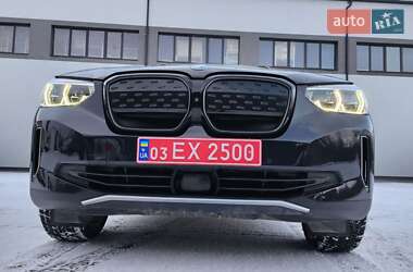 Внедорожник / Кроссовер BMW iX3 2021 в Бориславе