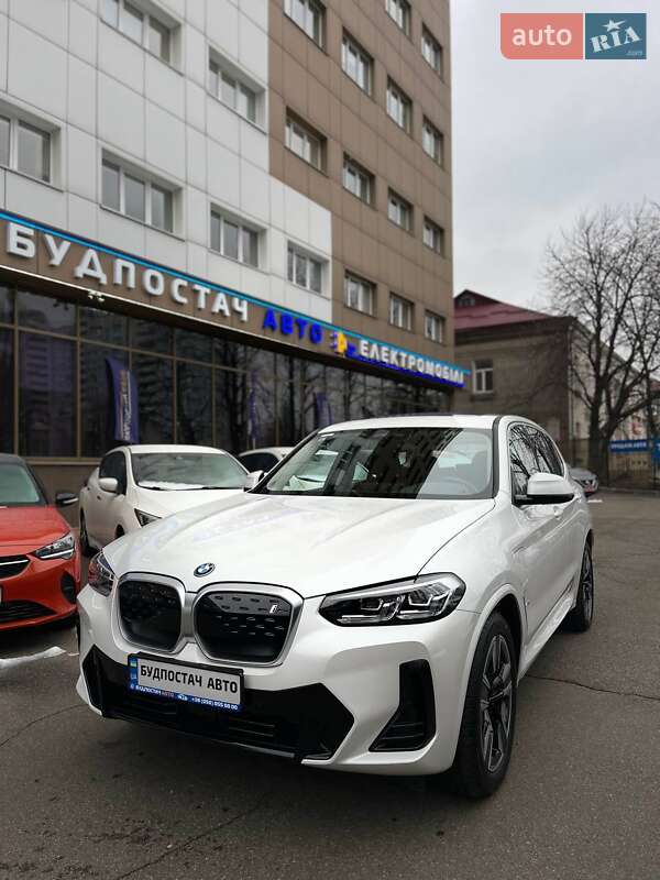 Позашляховик / Кросовер BMW iX3 2024 в Києві