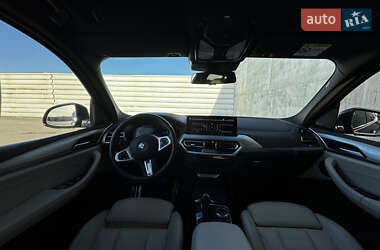 Позашляховик / Кросовер BMW iX3 2022 в 