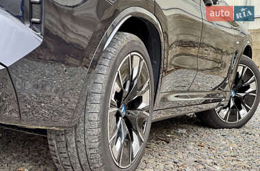 Внедорожник / Кроссовер BMW iX3 2023 в 