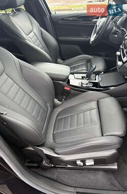 Позашляховик / Кросовер BMW iX3 2021 в 