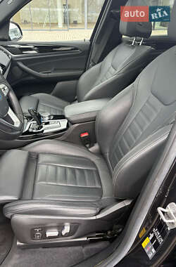 Позашляховик / Кросовер BMW iX3 2021 в 