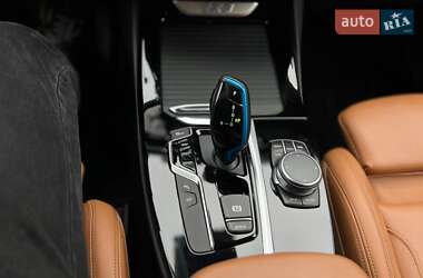 Позашляховик / Кросовер BMW iX3 2021 в 