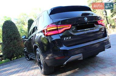 Позашляховик / Кросовер BMW iX3 2021 в 