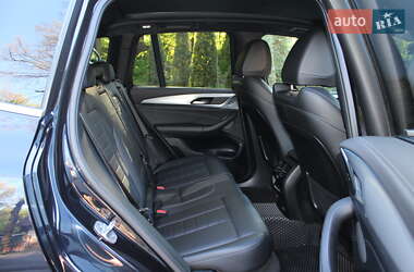 Позашляховик / Кросовер BMW iX3 2021 в 