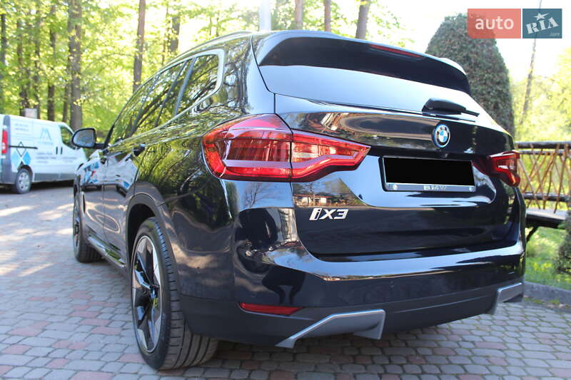 Внедорожник / Кроссовер BMW iX3 2021 в Трускавце