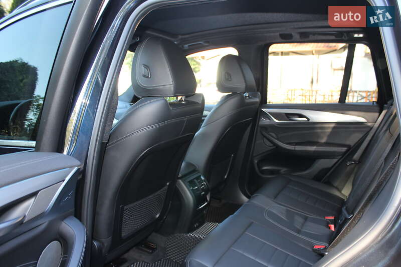Внедорожник / Кроссовер BMW iX3 2021 в Трускавце