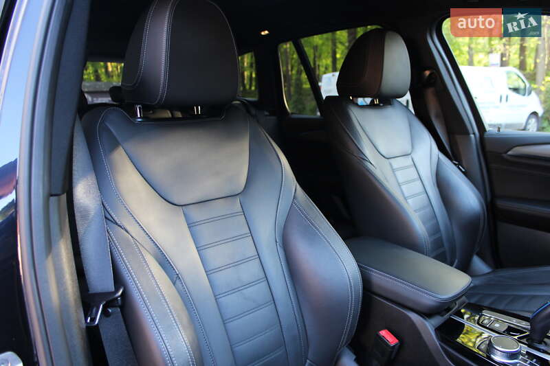 Внедорожник / Кроссовер BMW iX3 2021 в Трускавце