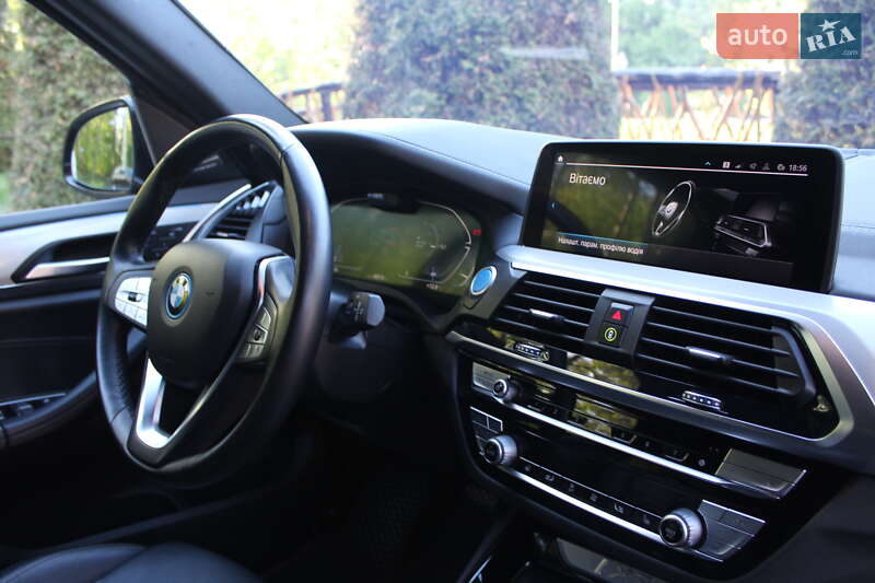 Внедорожник / Кроссовер BMW iX3 2021 в Трускавце