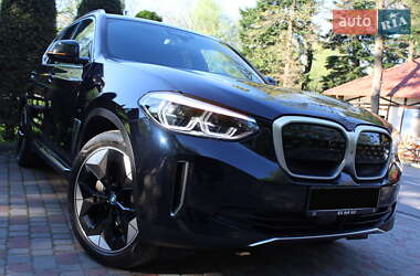 Внедорожник / Кроссовер BMW iX3 2021 в 