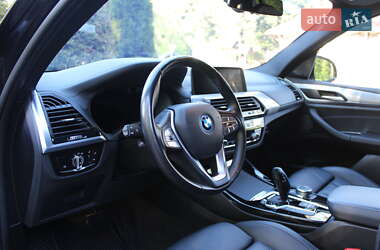 Внедорожник / Кроссовер BMW iX3 2021 в 
