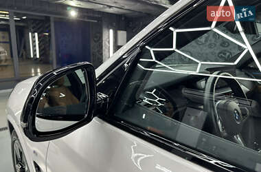 Внедорожник / Кроссовер BMW iX3 2022 в 