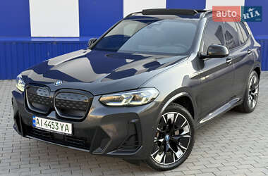 Внедорожник / Кроссовер BMW iX3 2021 в 
