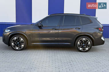 Внедорожник / Кроссовер BMW iX3 2021 в 