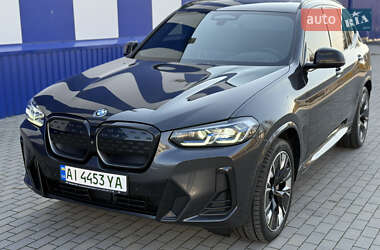 Внедорожник / Кроссовер BMW iX3 2021 в 