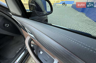 Внедорожник / Кроссовер BMW iX3 2021 в 