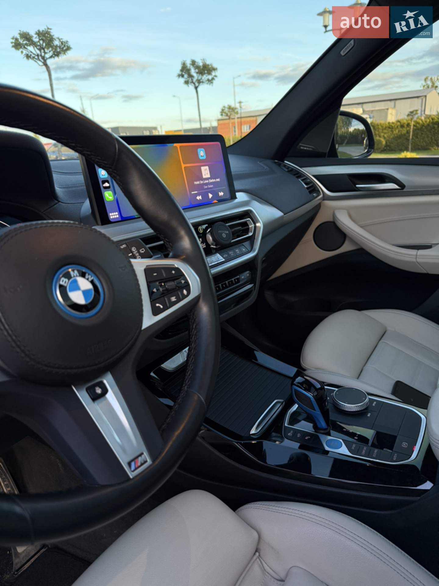 2022 BMW iX3 - мініатюра 38