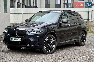 BMW iX3 2023