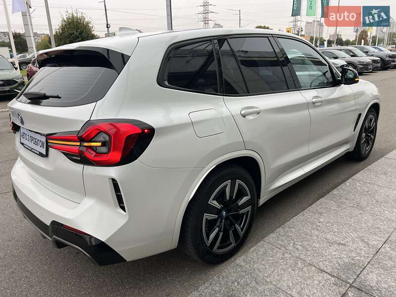 Внедорожник / Кроссовер BMW iX3 2022 в Киеве фото 7 Внедорожник / Кроссовер BMW iX3 2022 в Киеве