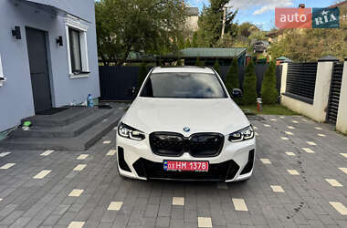 BMW iX3 2023