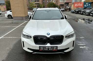 Внедорожник / Кроссовер BMW iX3 2021 в Киеве