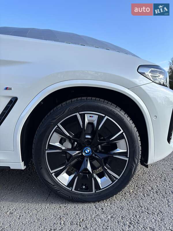 Позашляховик / Кросовер BMW iX3 2024 в Одесі