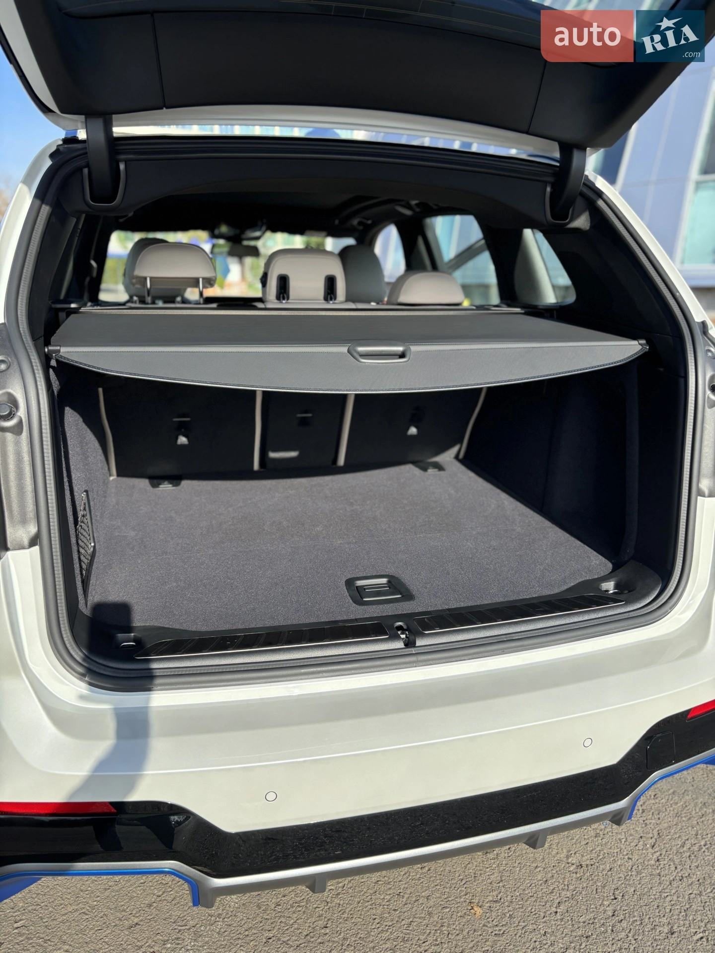 2024 BMW iX3 - мініатюра 31