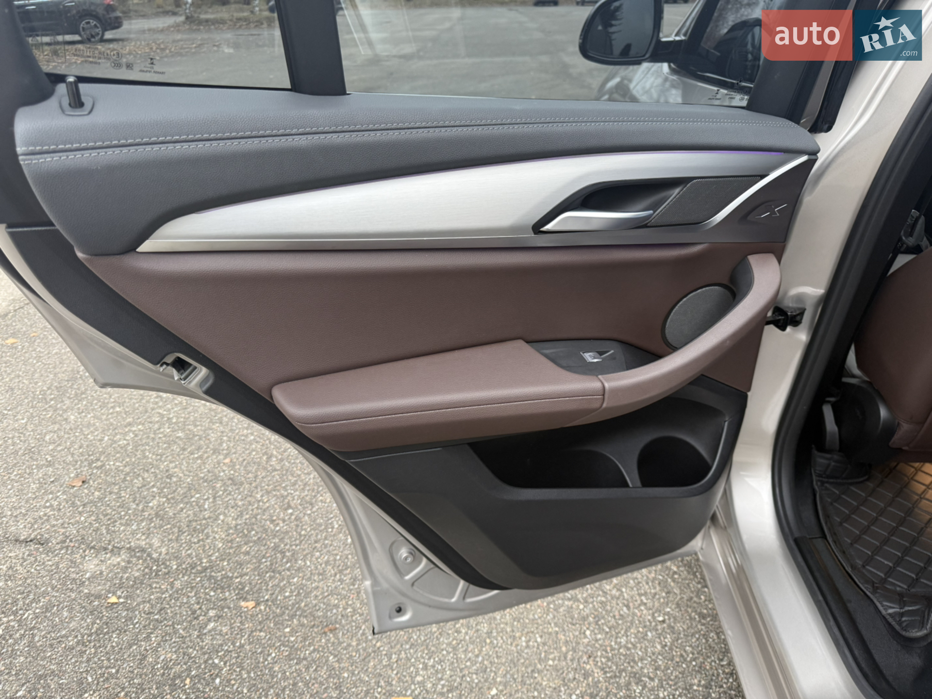 2023 BMW iX3 - мініатюра 10