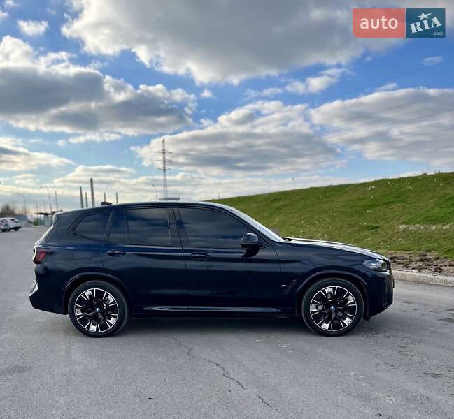 Внедорожник / Кроссовер BMW iX3 2023 в Днепре