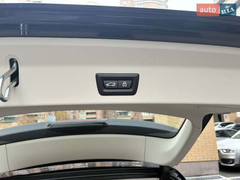 Внедорожник / Кроссовер BMW iX3 2021 в Киеве