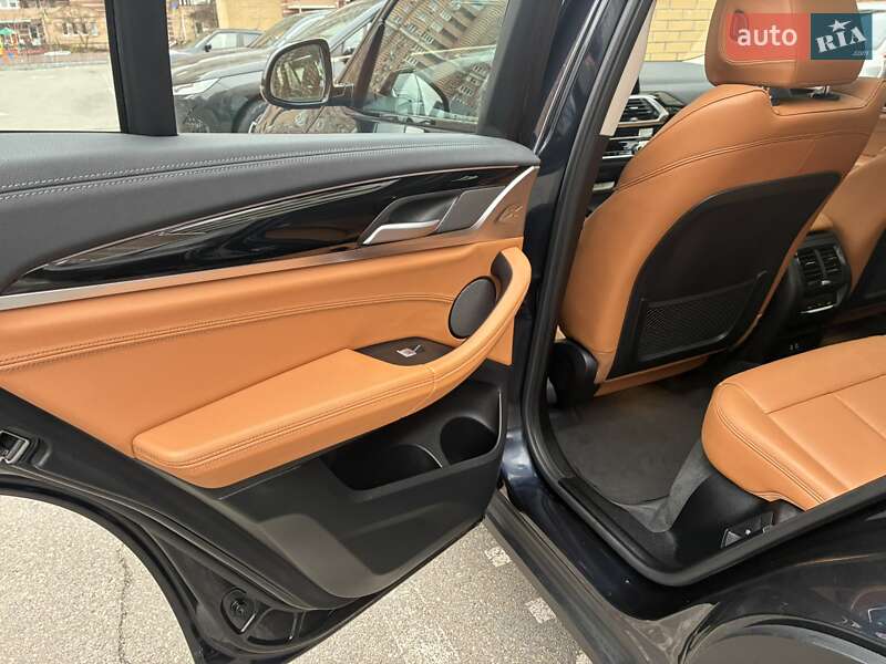 Внедорожник / Кроссовер BMW iX3 2021 в Киеве