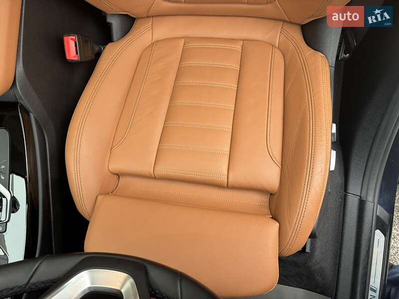 Внедорожник / Кроссовер BMW iX3 2021 в Киеве