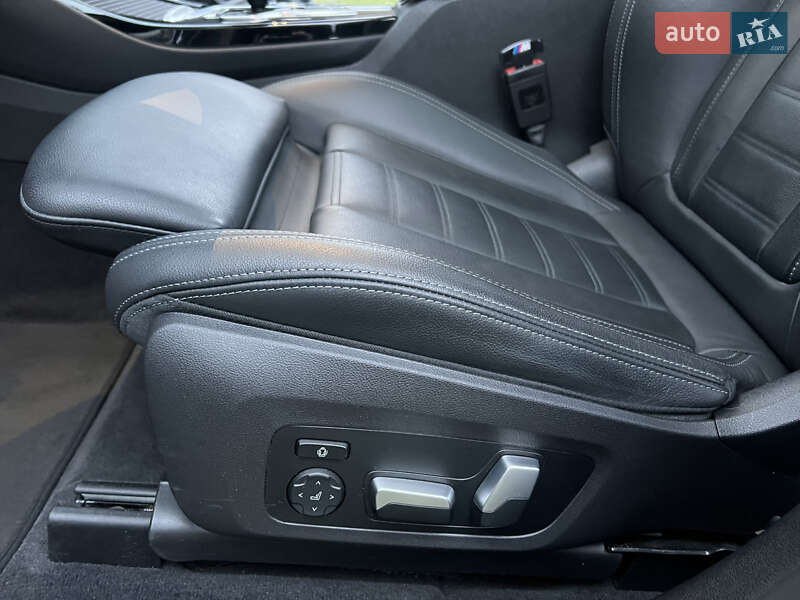 Внедорожник / Кроссовер BMW iX3 2021 в Киеве