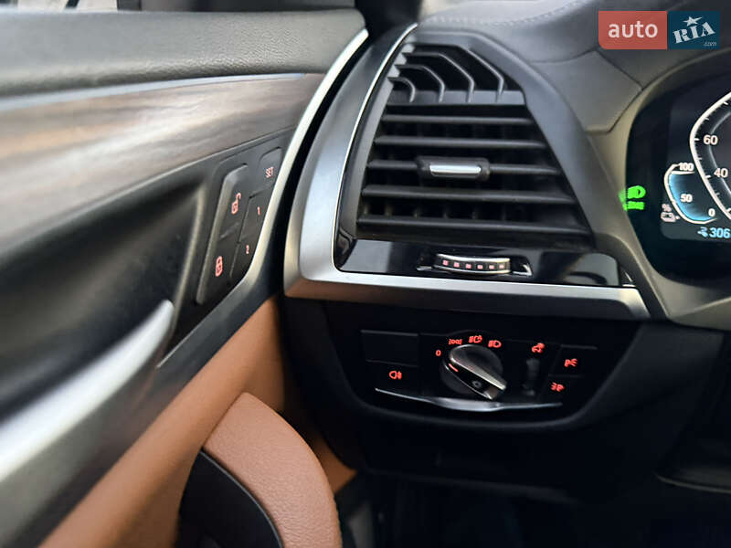 Позашляховик / Кросовер BMW iX3 2021 в Радивиліві фото 30 Позашляховик / Кросовер BMW iX3 2021 в Радивиліві