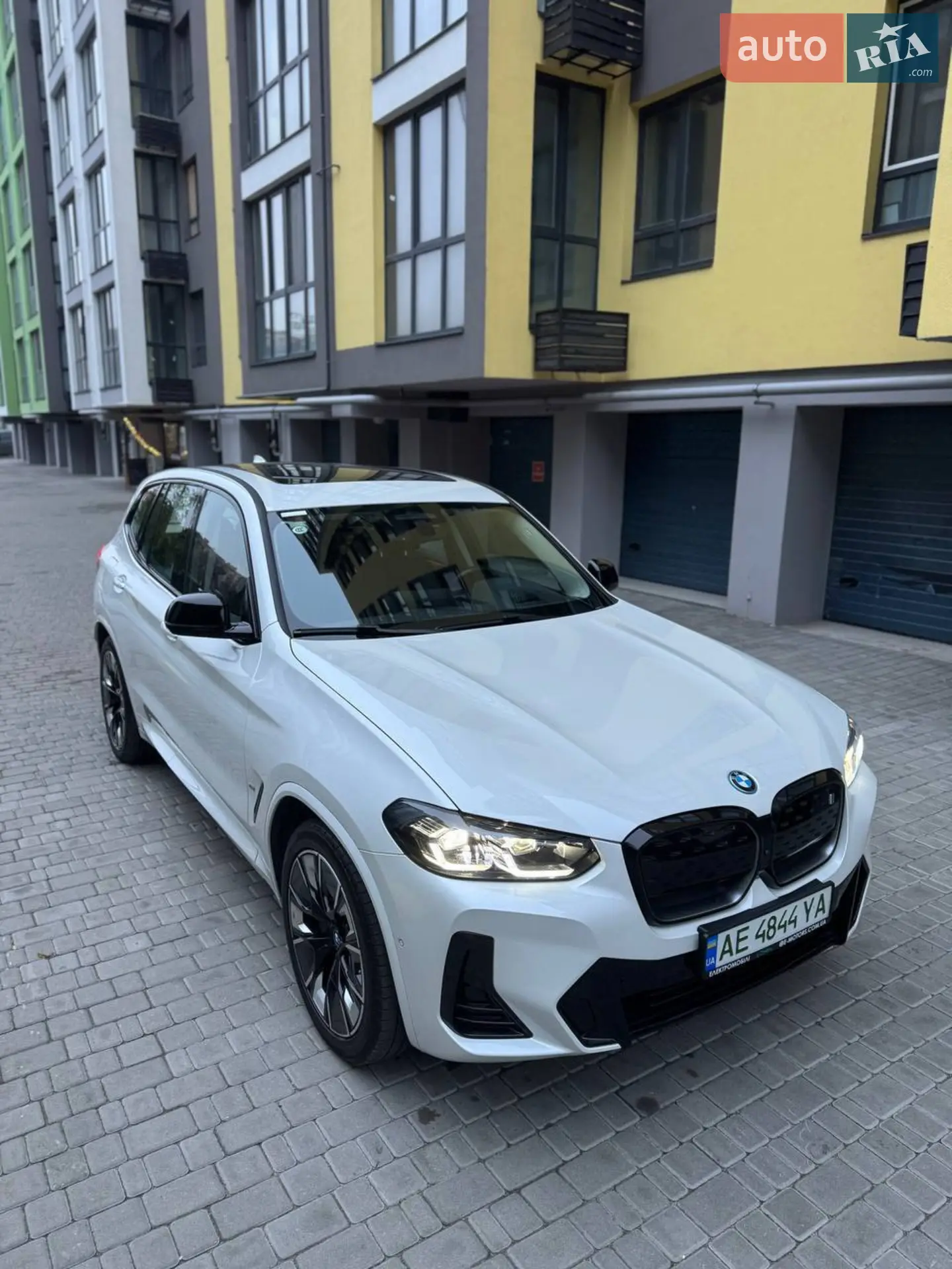 2023 BMW iX3 - мініатюра 14
