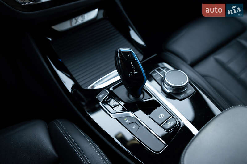 Позашляховик / Кросовер BMW iX3 2021 в Луцьку