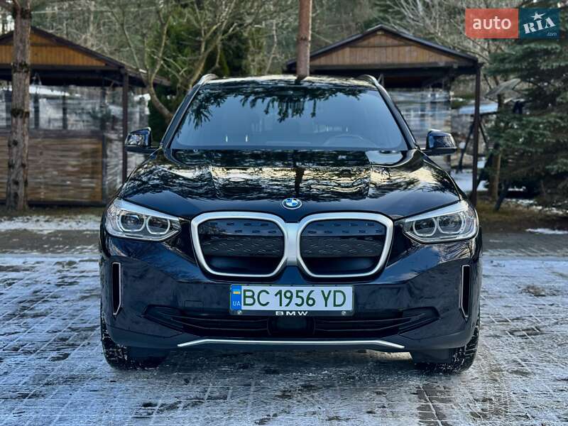 Внедорожник / Кроссовер BMW iX3 2021 в Дрогобыче