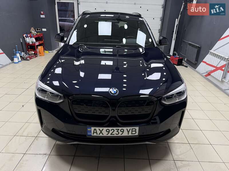 Внедорожник / Кроссовер BMW iX3 2021 в Харькове