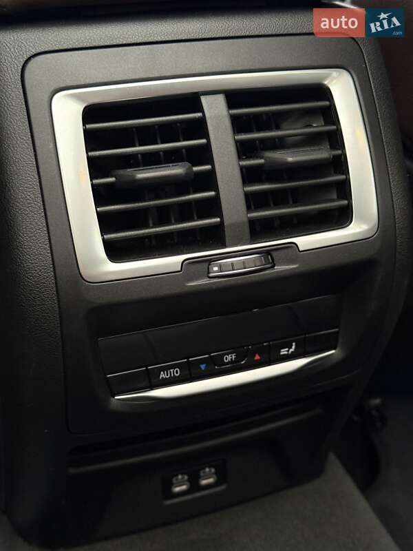 Внедорожник / Кроссовер BMW iX3 2023 в Мукачево