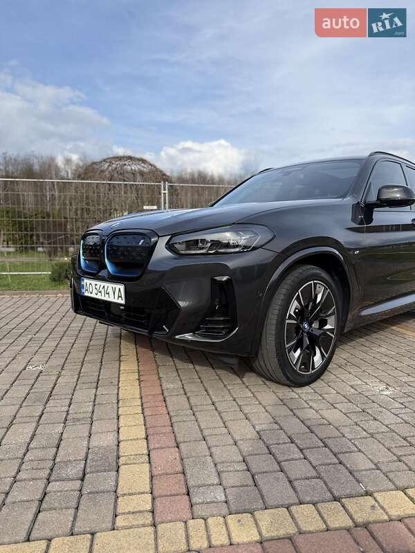 Внедорожник / Кроссовер BMW iX3 2023 в Мукачево