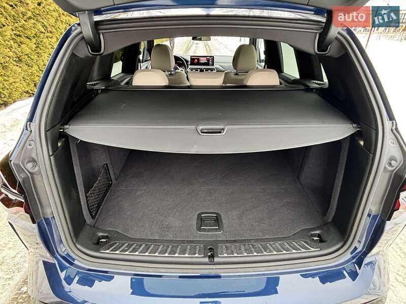 Внедорожник / Кроссовер BMW iX3 2024 в Львове