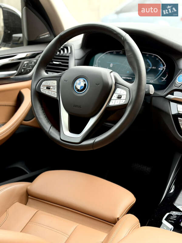 Позашляховик / Кросовер BMW iX3 2021 в Ужгороді фото 24 Позашляховик / Кросовер BMW iX3 2021 в Ужгороді