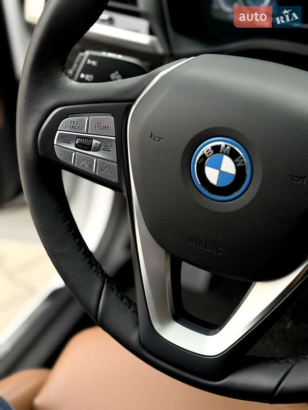 Позашляховик / Кросовер BMW iX3 2021 в Ужгороді фото 35 Позашляховик / Кросовер BMW iX3 2021 в Ужгороді