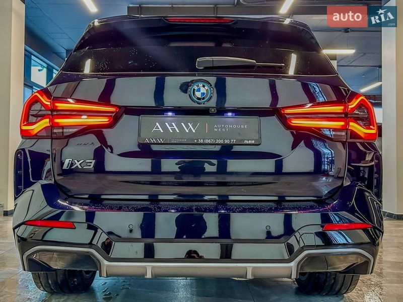 Внедорожник / Кроссовер BMW iX3 2021 в Львове